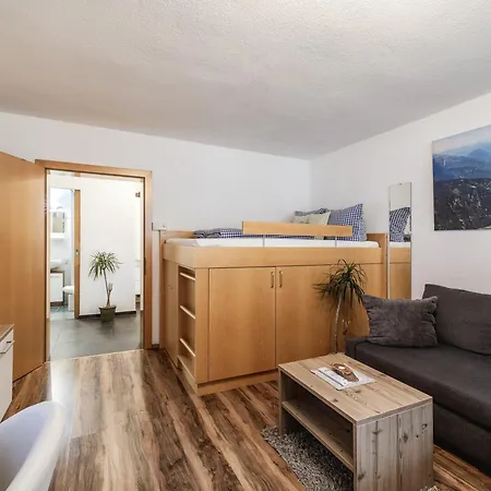 Alpenapartments Ried im Oberinntal