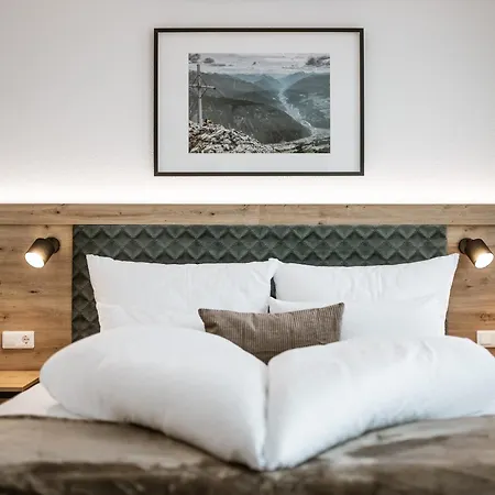 Alpenapartments Διαμέρισμα Ried im Oberinntal