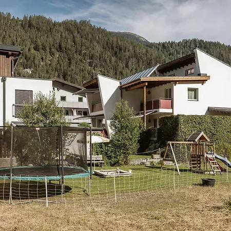 Alpenapartments Διαμέρισμα Ried im Oberinntal