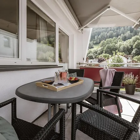 Daire Alpenapartments Ried im Oberinntal